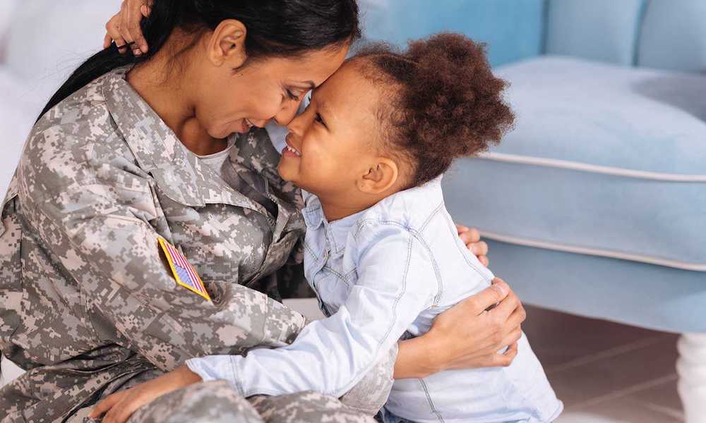 image of military mom and daughter